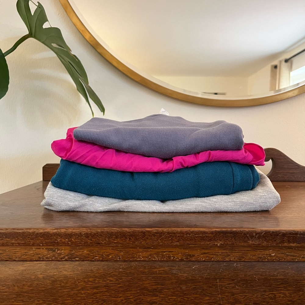 Bundle of M/L Athletic/Loungewear Clothing